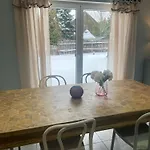 Strandhaus Sonnenseite Links, Nur 100m Vom Senftenberger 펜션 센프텐베르크