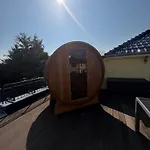 Strandhaus Sonnenseite Links, Nur 100m Vom Senftenberger 펜션