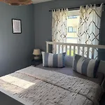 Strandhaus Sonnenseite Links, Nur 100m Vom Senftenberger 펜션