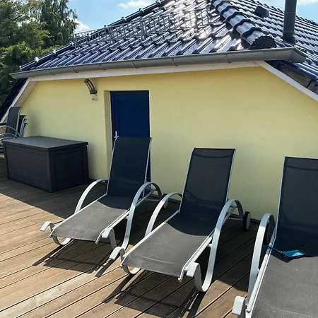 Strandhaus Sonnenseite Links, Nur 100m Vom Senftenberger Hébergement de vacances Senftenberg