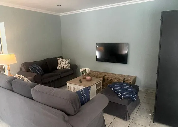 Strandhaus Sonnenseite Links, Nur 100m Vom Senftenberger * ゼンフテンベルク