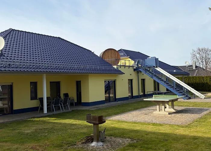 Strandhaus Sonnenseite Links, Nur 100m Vom Senftenberger ゼンフテンベルク