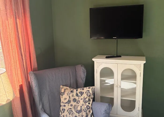 Strandhaus Sonnenseite Links, Nur 100m Vom Senftenberger 別荘 *